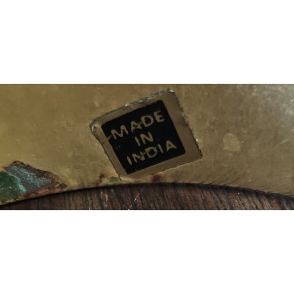 Brass Ornate Vintage Bangle Bracelet India Some Patina Pattern Repeats - Picture 5 of 6